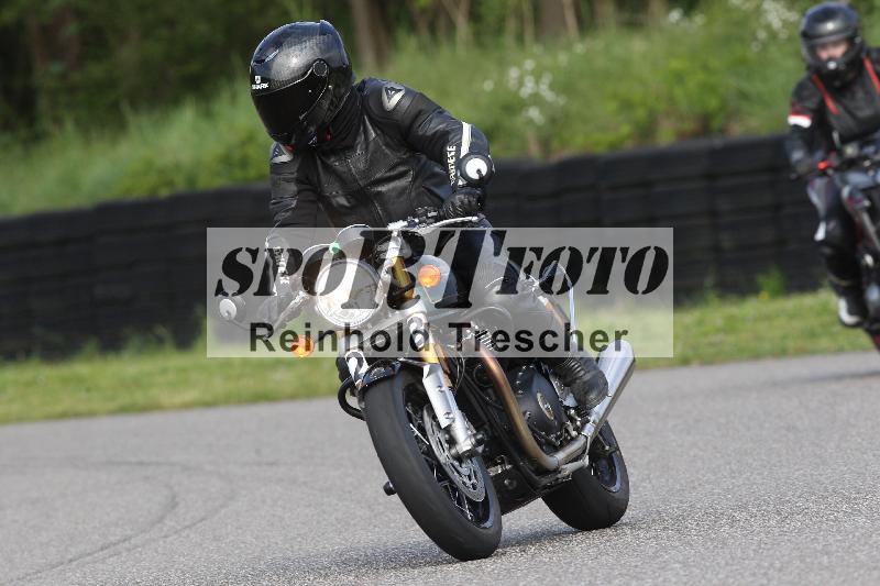 Archiv-2025/10 23.04.2025 Cornu Master School ADR/gruen-vert/23